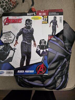 NEW Black Panther Halloween Dress Up Costume Boys  Medium (size 8) with Mask